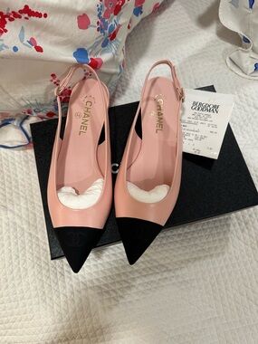 CHANEL Pink and Black Pointed-Toe Slingback Flats